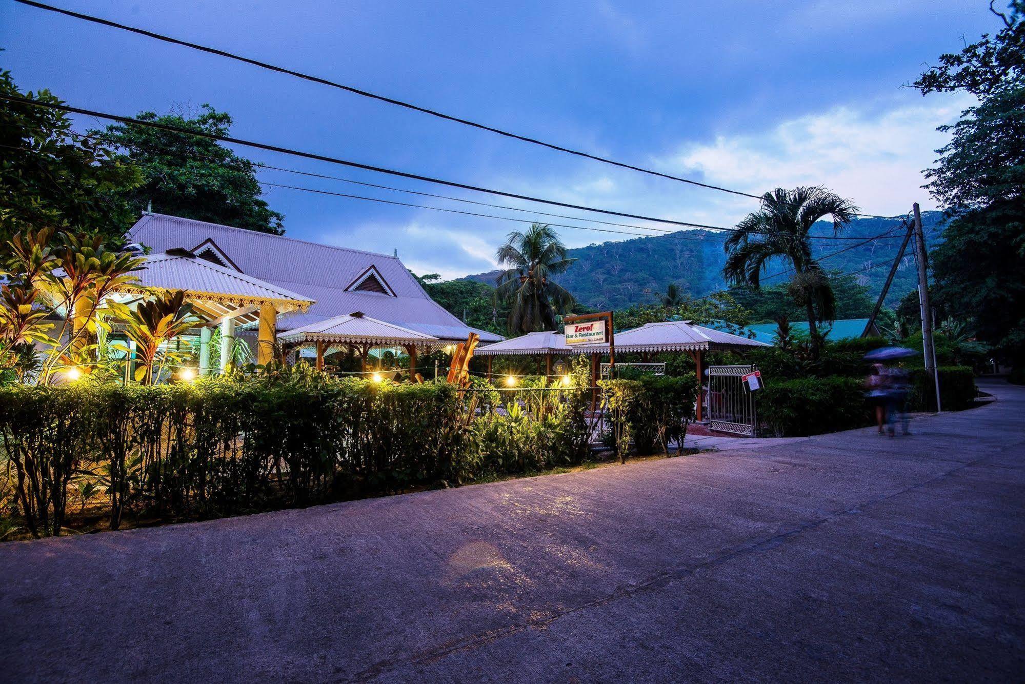 Zerof Self Catering Apartments La Digue Eksteriør billede