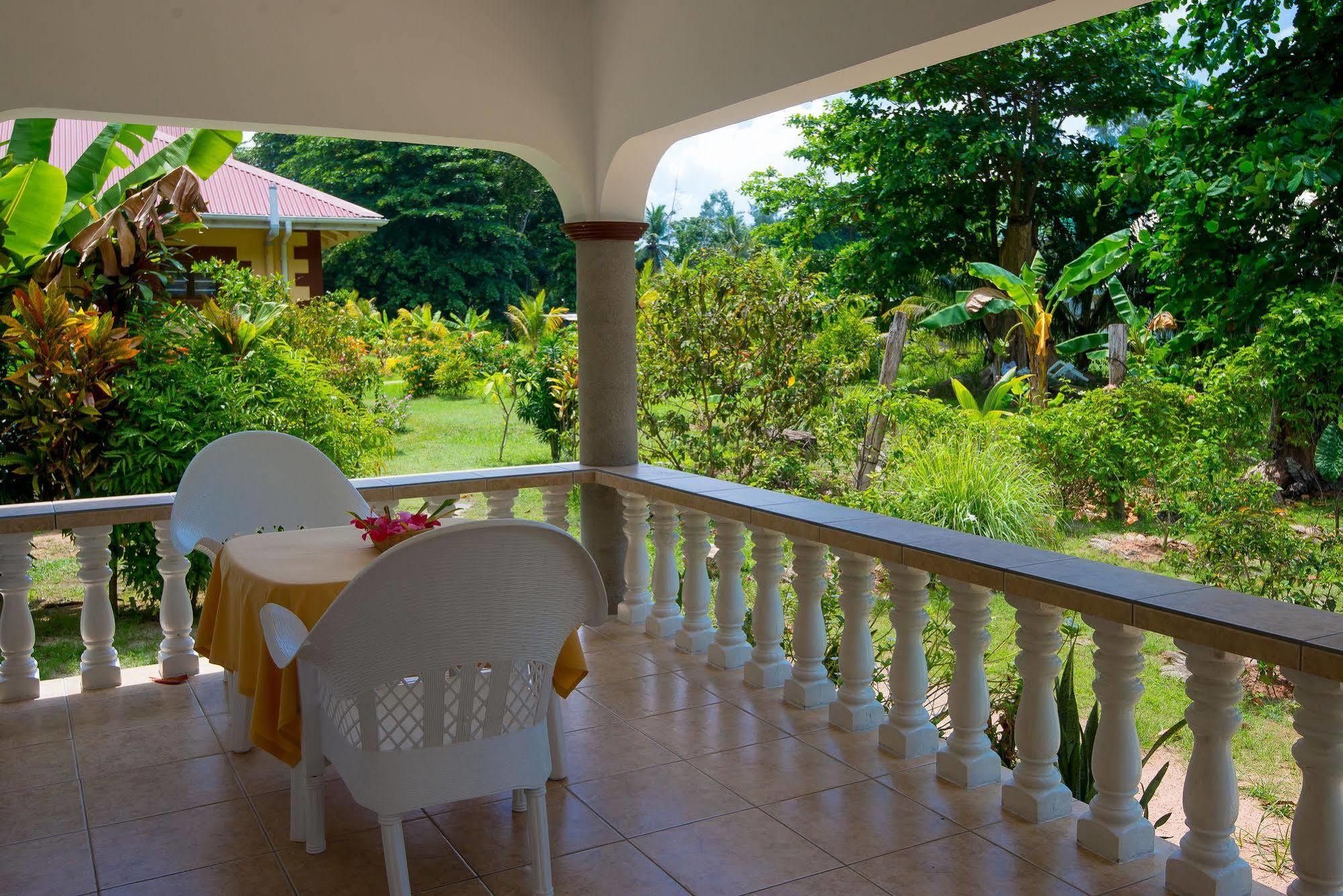 Zerof Self Catering Apartments La Digue Eksteriør billede